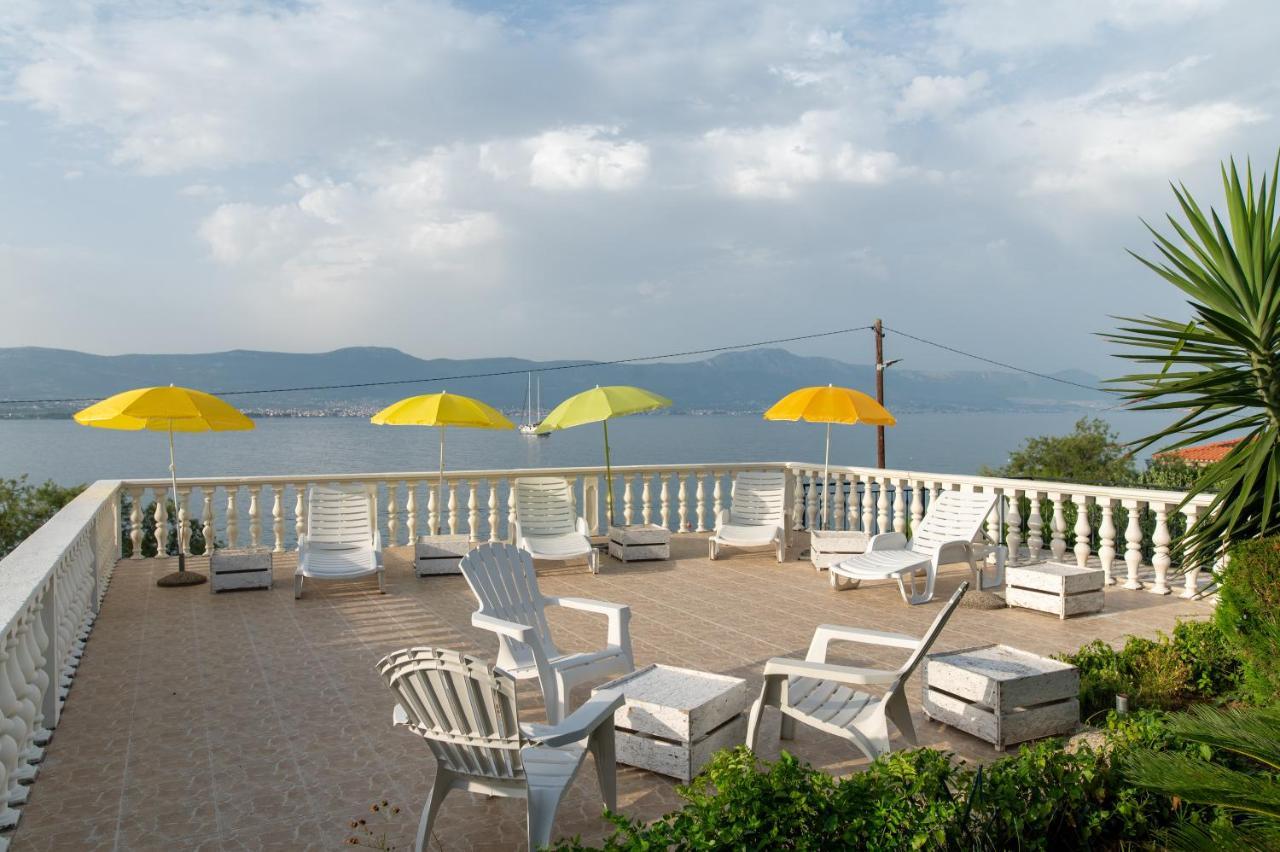 Villa Fjaba - By The Sea - With The Big Terraces & Great Sea View Trogir Dış mekan fotoğraf