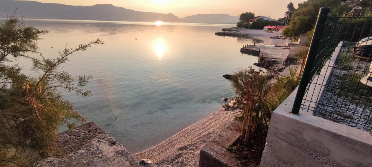 Villa Fjaba - By The Sea - With The Big Terraces & Great Sea View Trogir Dış mekan fotoğraf