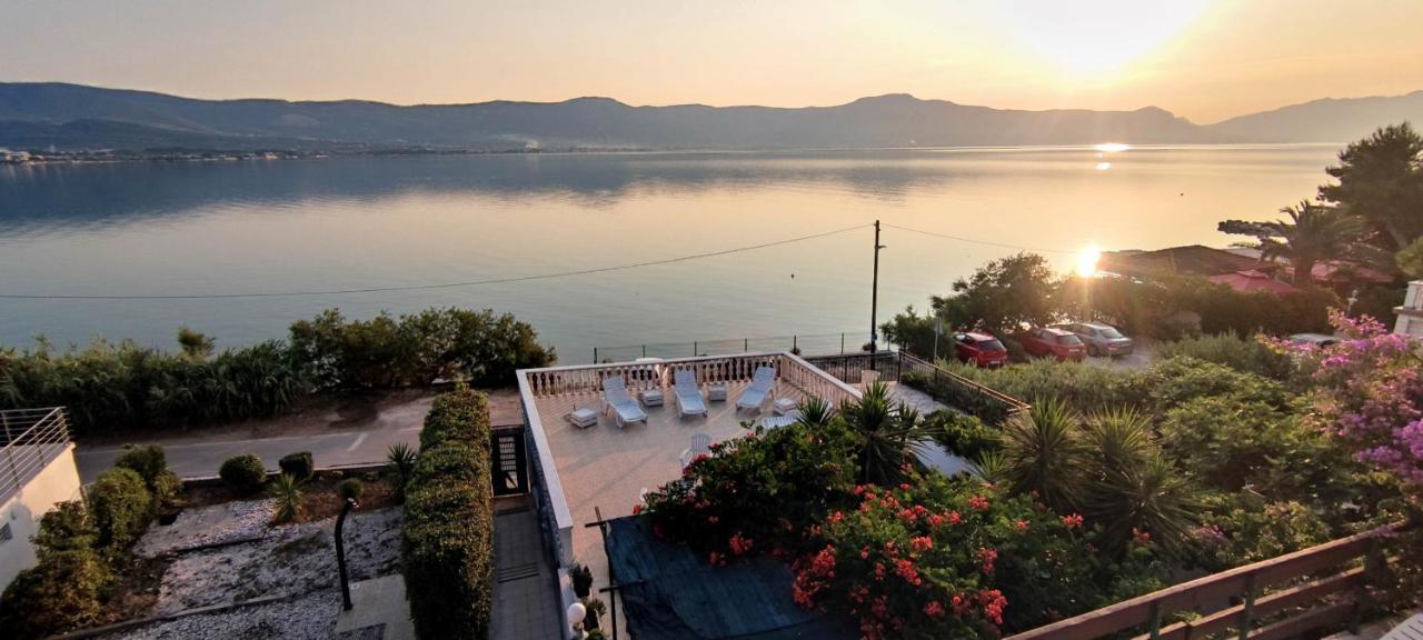 Villa Fjaba - By The Sea - With The Big Terraces & Great Sea View Trogir Dış mekan fotoğraf