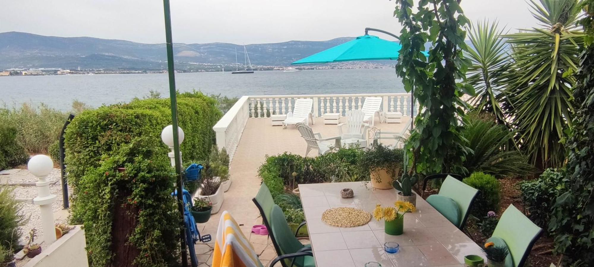 Villa Fjaba - By The Sea - With The Big Terraces & Great Sea View Trogir Dış mekan fotoğraf